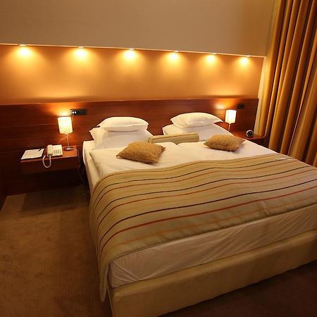 Central Apartment Vitez Δωμάτιο φωτογραφία