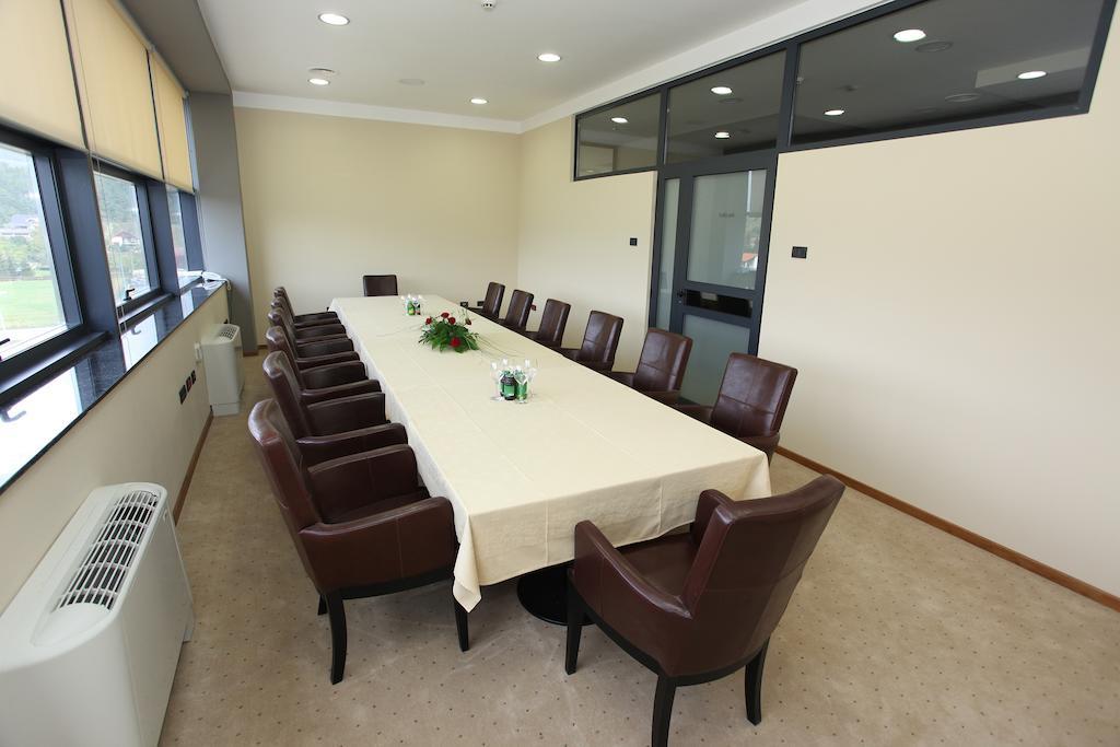 Central Apartment Vitez Εξωτερικό φωτογραφία