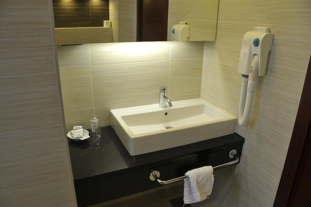 Central Apartment Vitez Δωμάτιο φωτογραφία