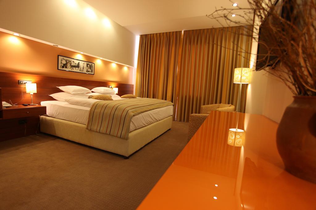 Central Apartment Vitez Δωμάτιο φωτογραφία